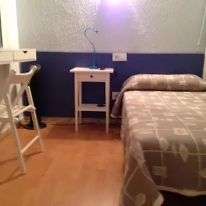 https://hostal-delfos.catalonia-hotels.com